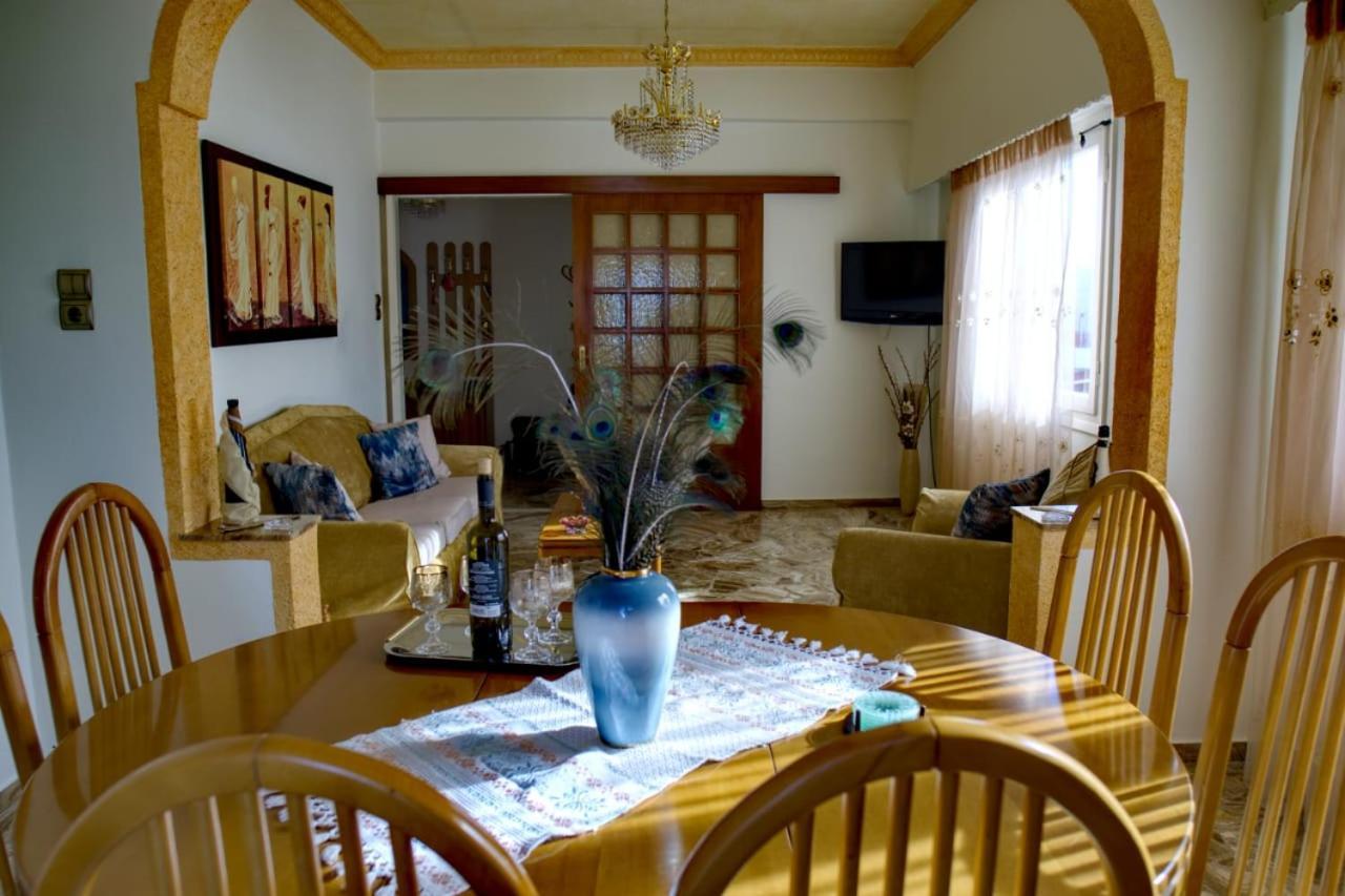 Afroditi'S House Villa Triovasálos Buitenkant foto